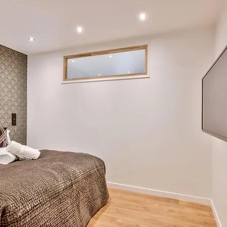 Urban Flat 104 - Opera Perfect Flat *