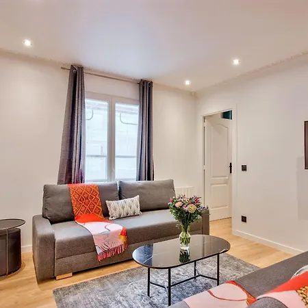 Urban Flat 104 - Opera Perfect Flat
