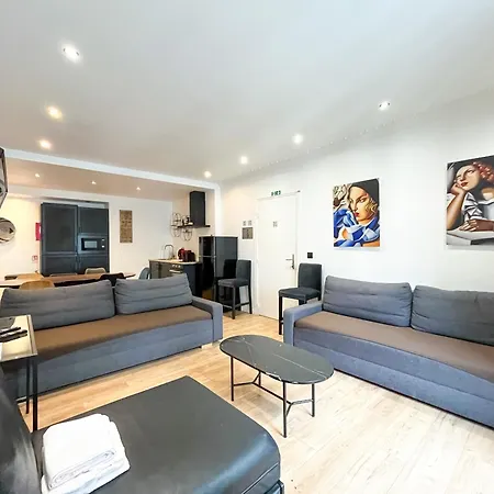 Urban Flat 104 - Opera Perfect Flat Apartment